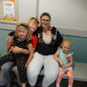 Meet your Posher, Julia